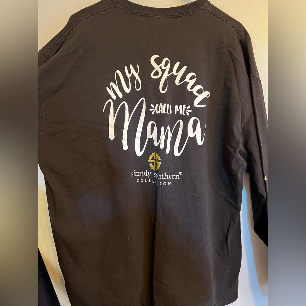 Simply Southern “My Squad Calls me Momma” Long Sleeve